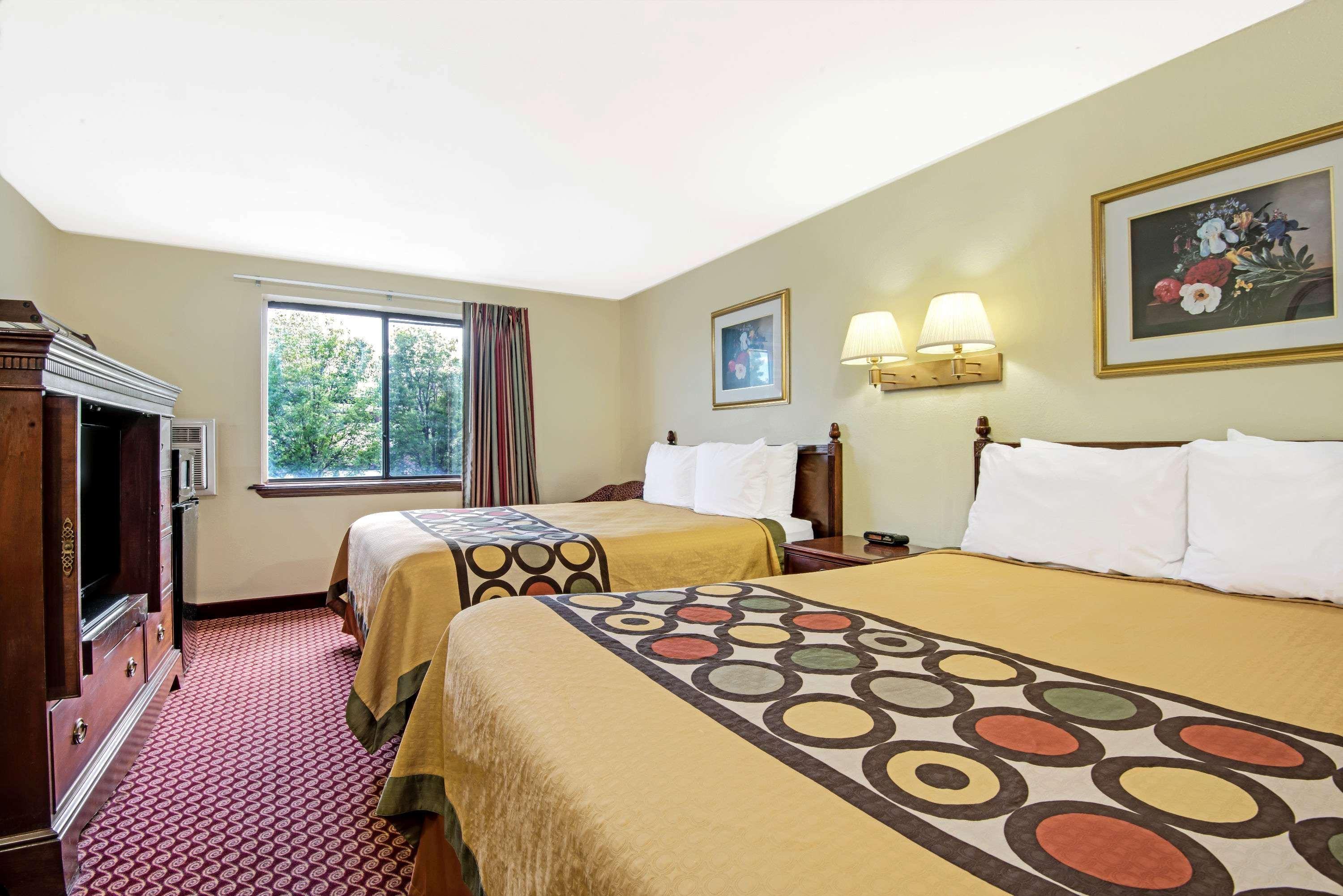 Baymont Inn & Suites By Wyndham Liberty Exteriör bild
