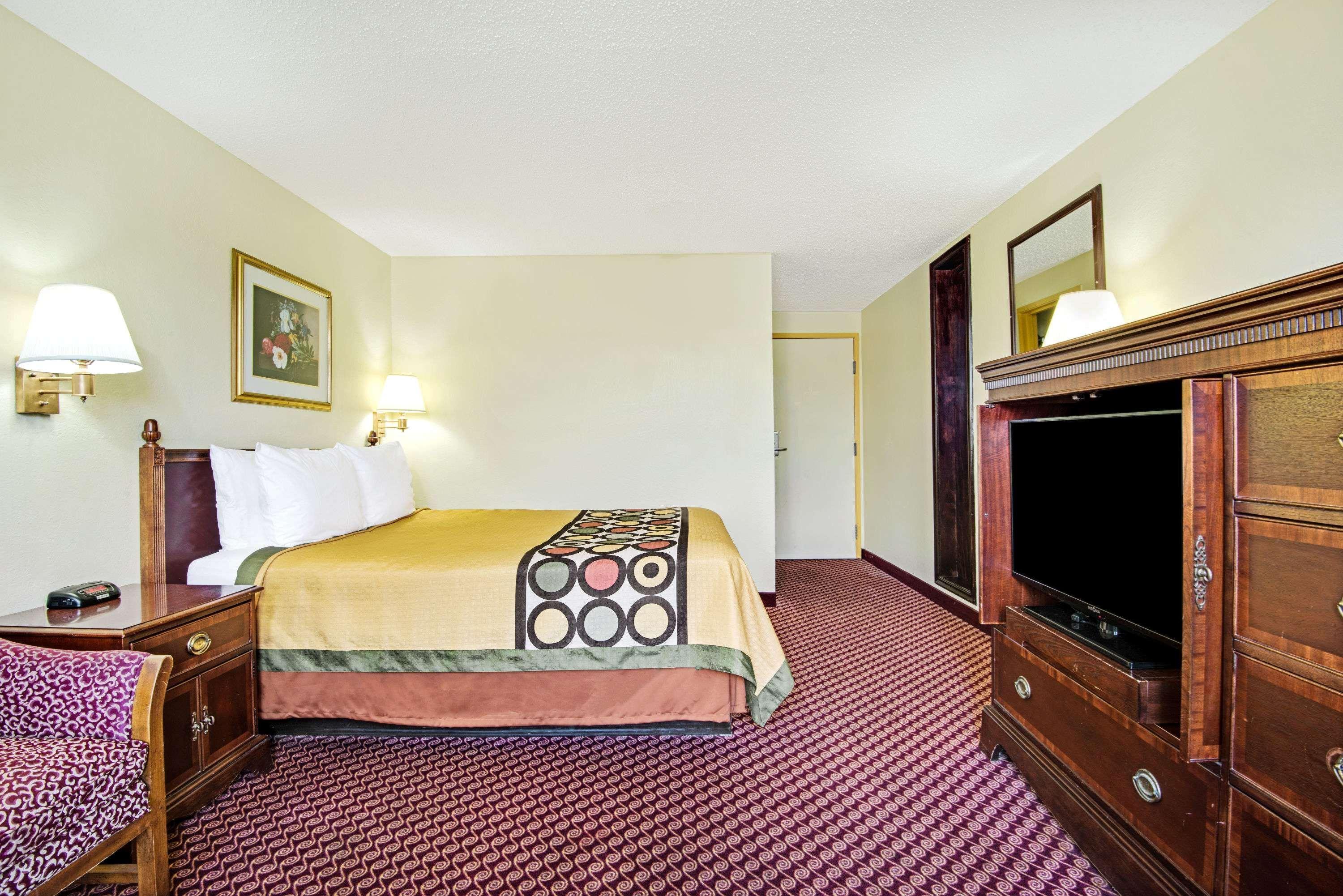 Baymont Inn & Suites By Wyndham Liberty Exteriör bild
