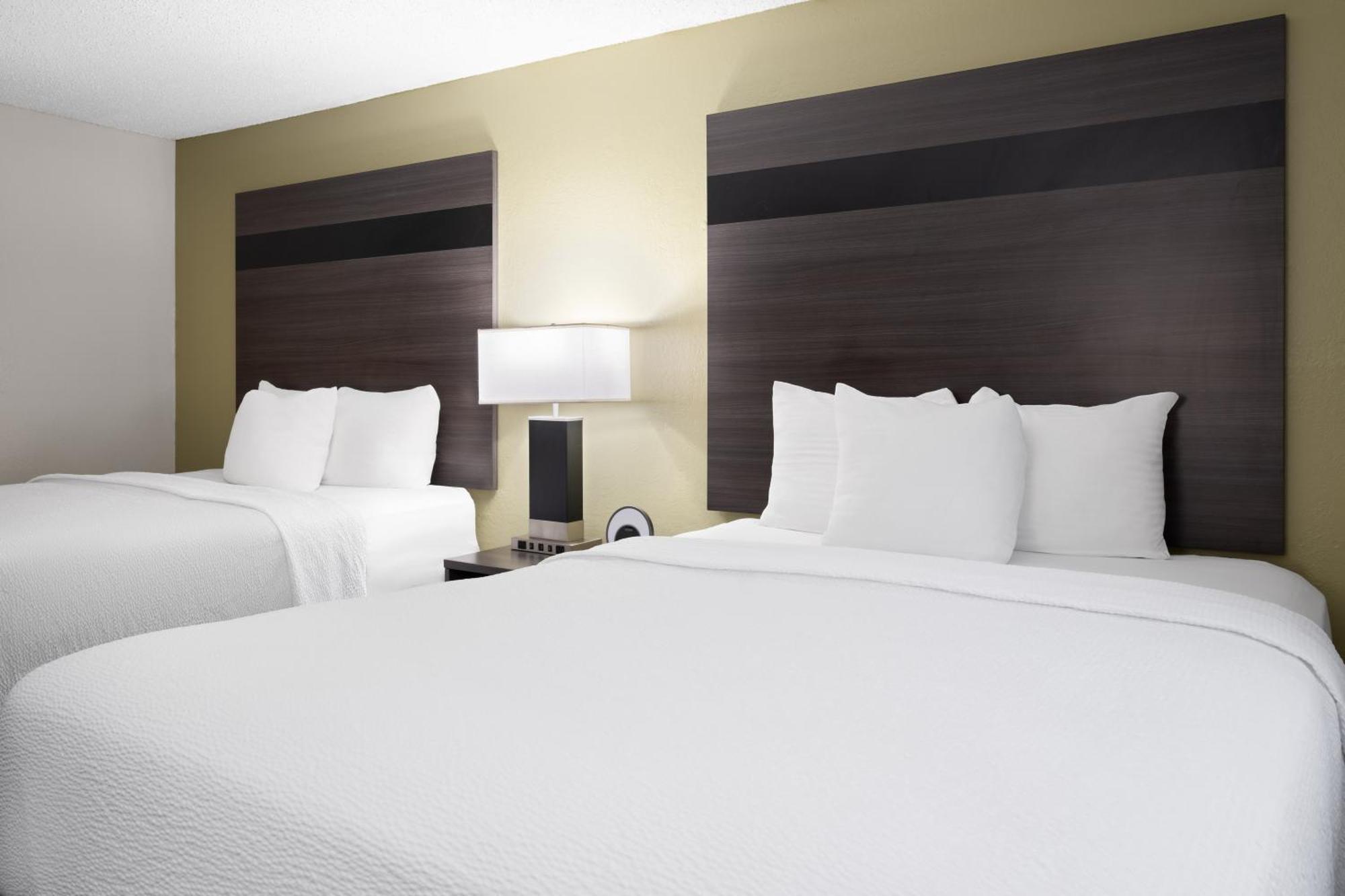Baymont Inn & Suites By Wyndham Liberty Exteriör bild