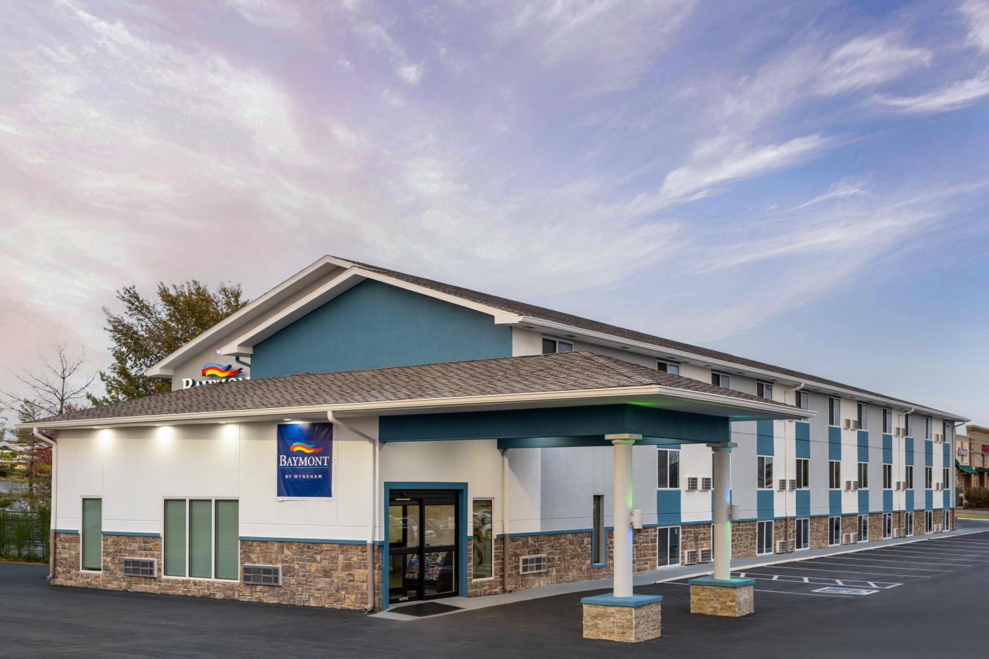 Baymont Inn & Suites By Wyndham Liberty Exteriör bild